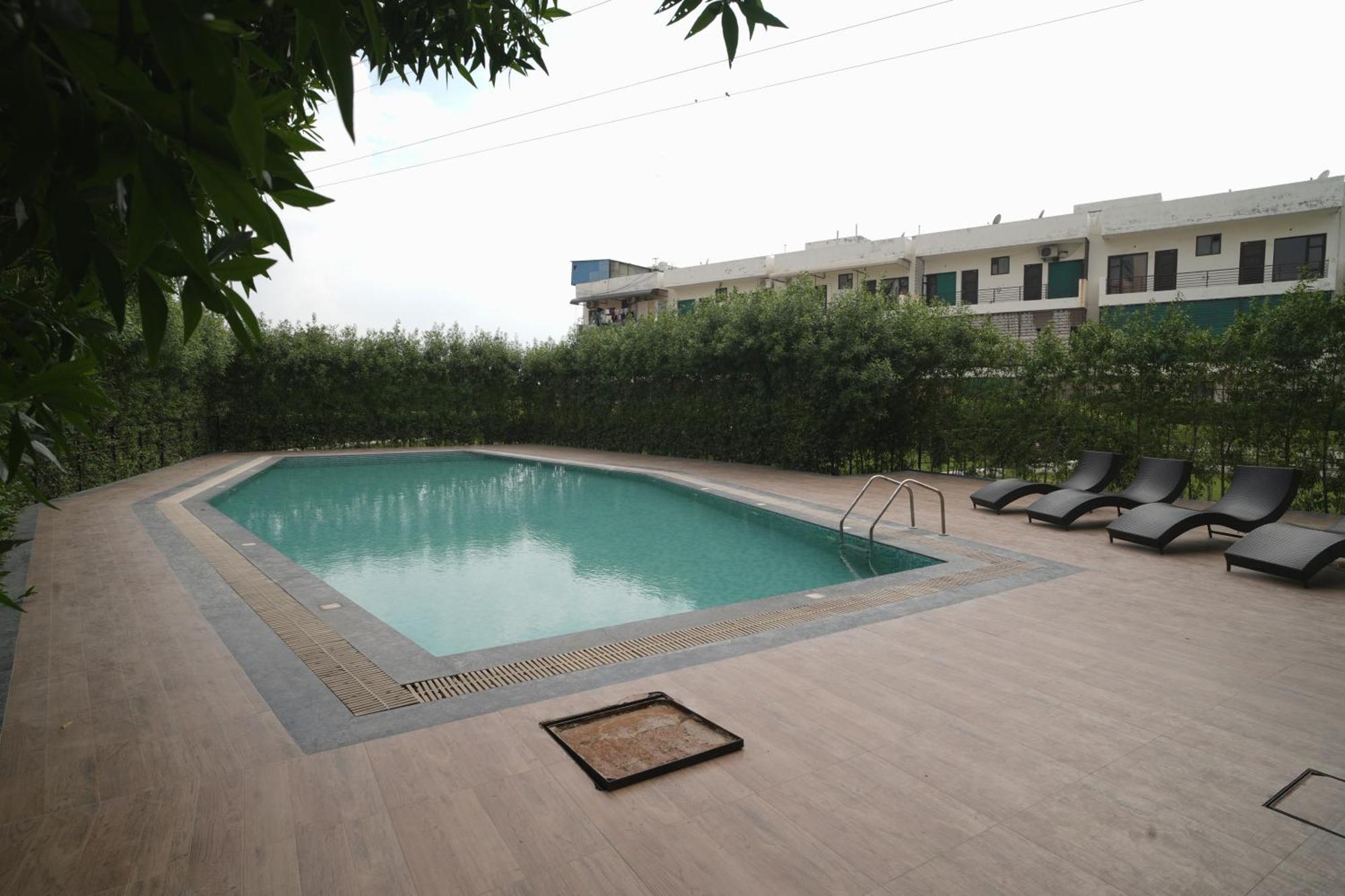 Tdi Club Retreat Sector-110 Hotel Mohali Exterior photo